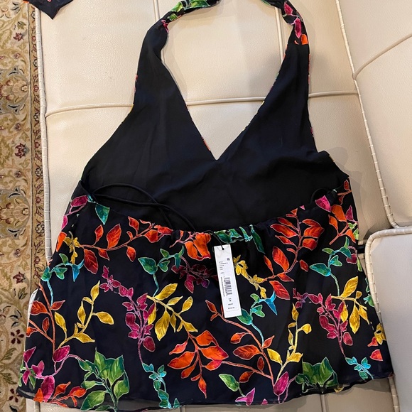 alice + olivia Maris Women’s Silk Haler Top.  Medium NWT Black Multicolor - Picture 4 of 12